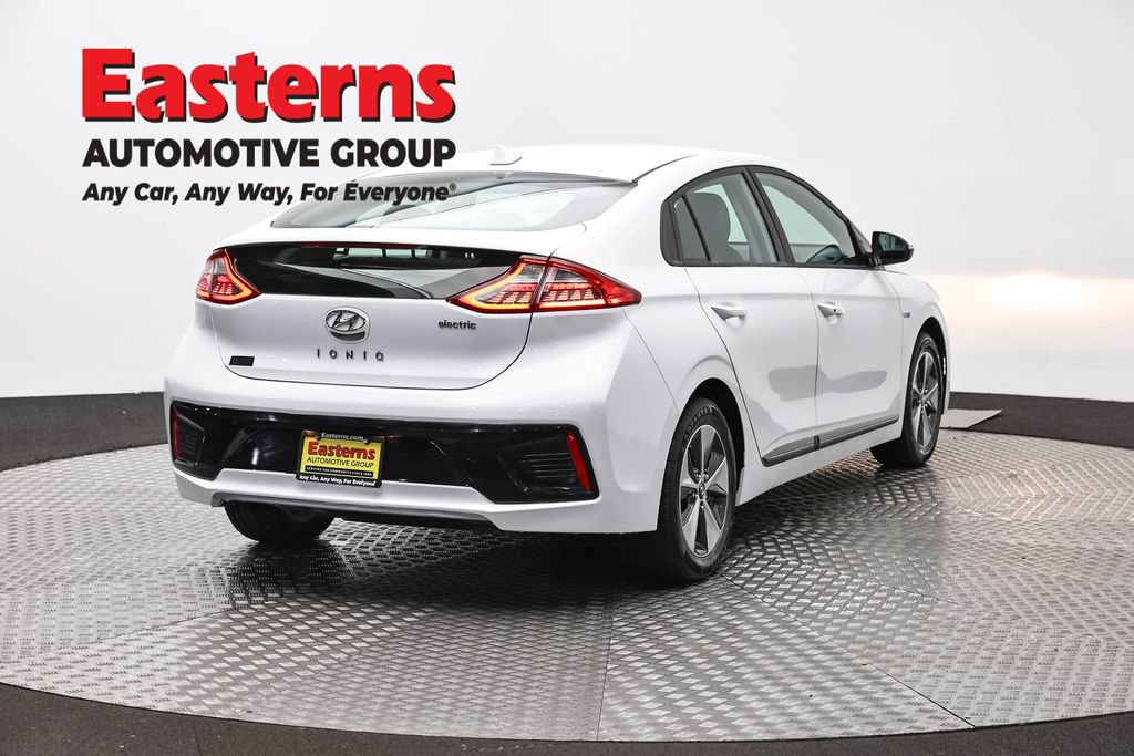 Used 2019 Hyundai Ioniq Electric FWD image 5