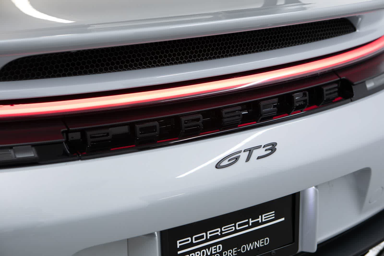 Certified 2026 Porsche 911 GT3 RWD image 32