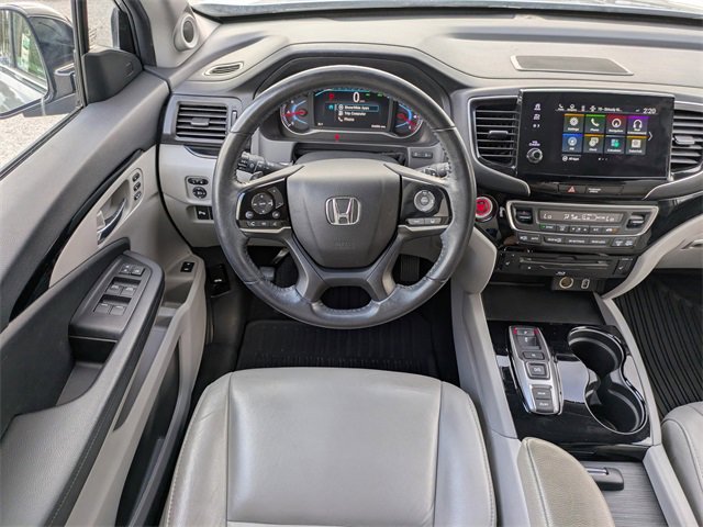 Used 2022 Honda Pilot Touring image 18