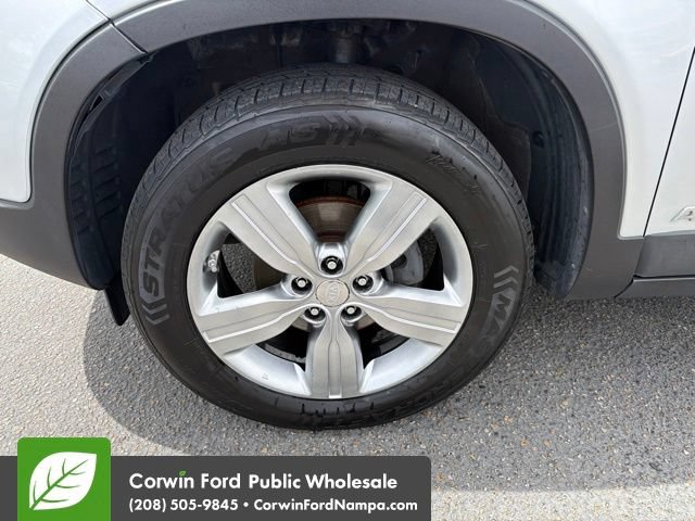 Used 2012 Kia Sorento EX w/ EX V6 Premium Pkg AWD/4WD image 9