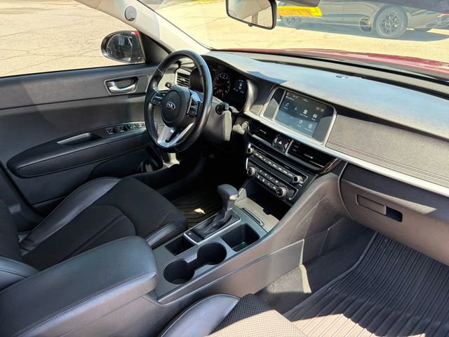 Used 2020 Kia Optima S image 9
