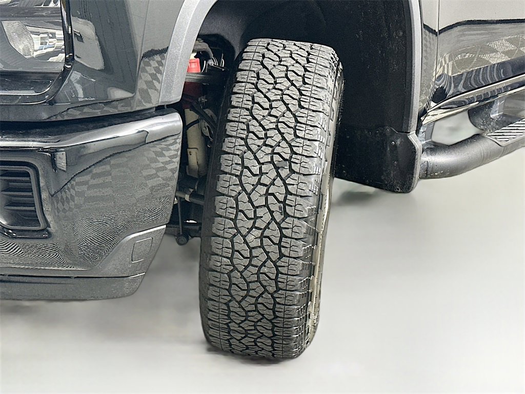 Used 2025 Chevrolet Silverado 2500 Custom w/ Custom Value Package image 25