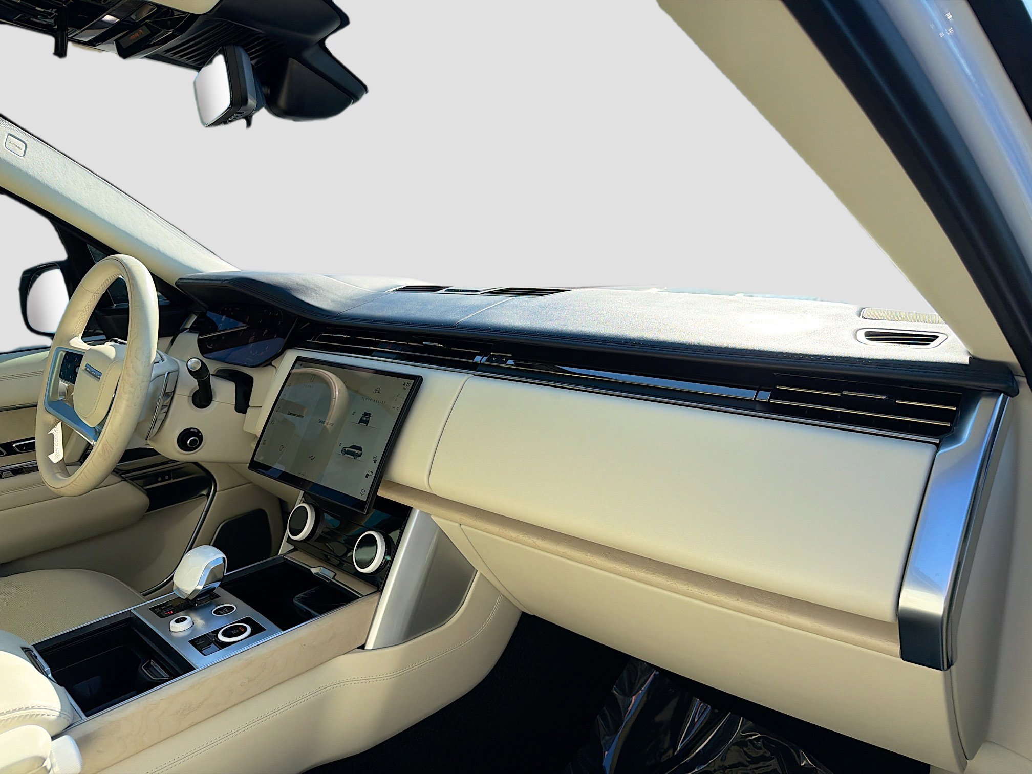 Used 2023 Land Rover Range Rover SV image 15