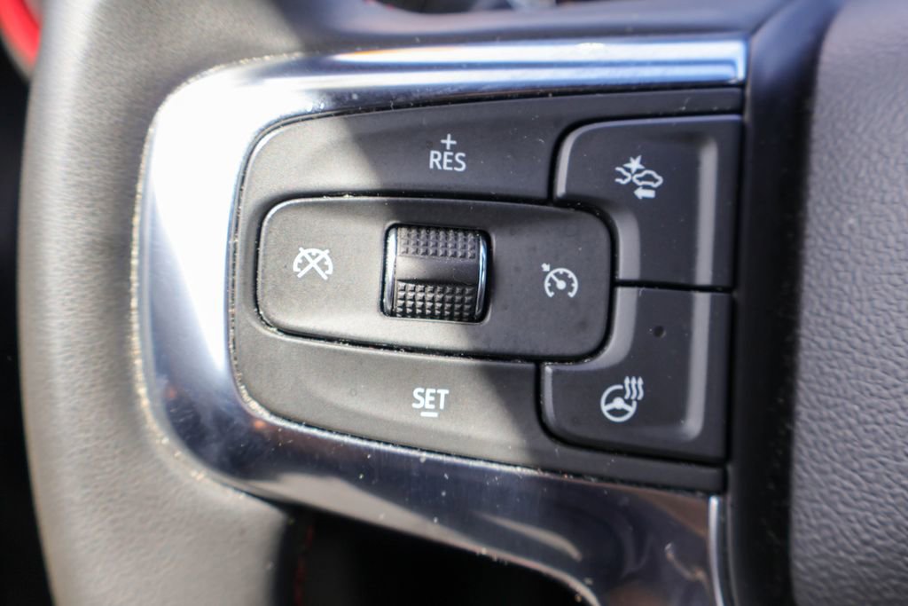 Used 2025 Chevrolet Blazer RS FWD image 12