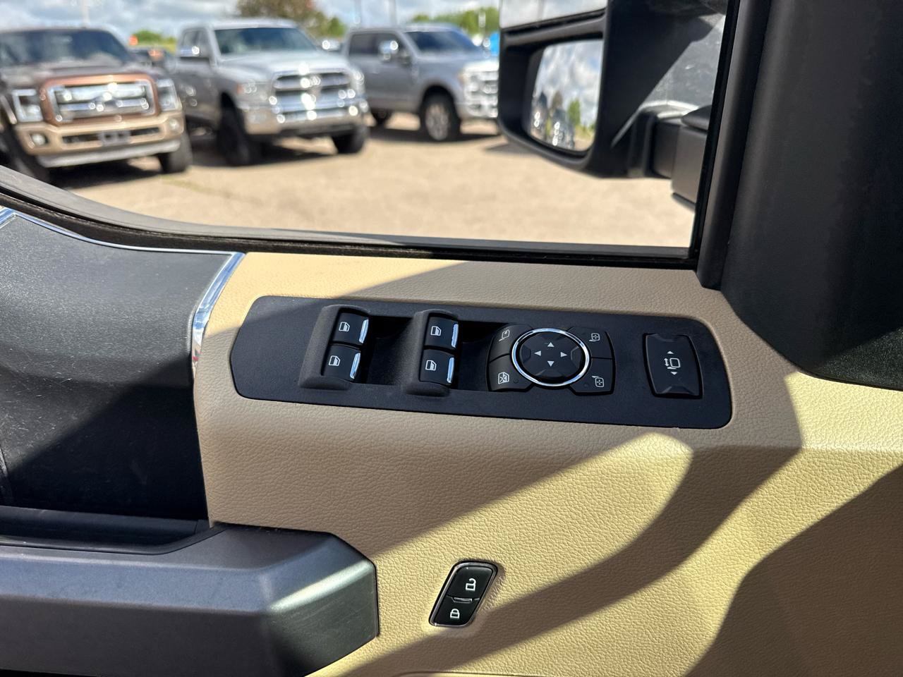 Used 2021 Ford F350 XLT w/ XLT Value Package AWD/4WD image 18
