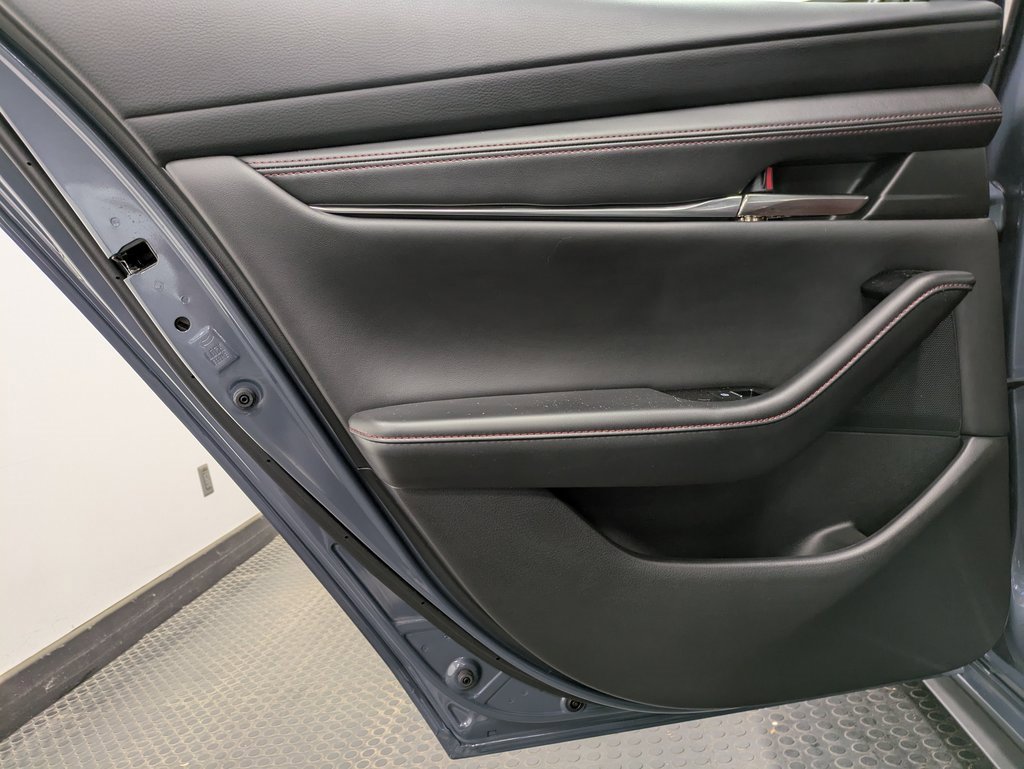 Certified 2022 MAZDA MAZDA3 s image 22