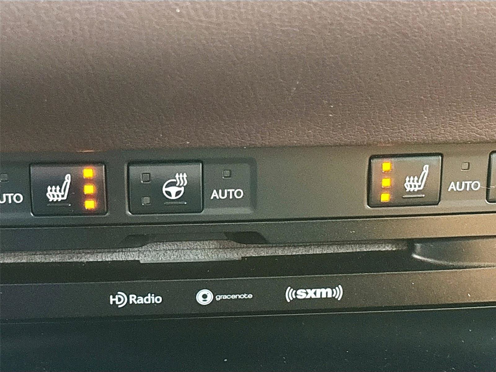 Used 2021 Lexus ES 300h w/ Premium Package FWD image 20