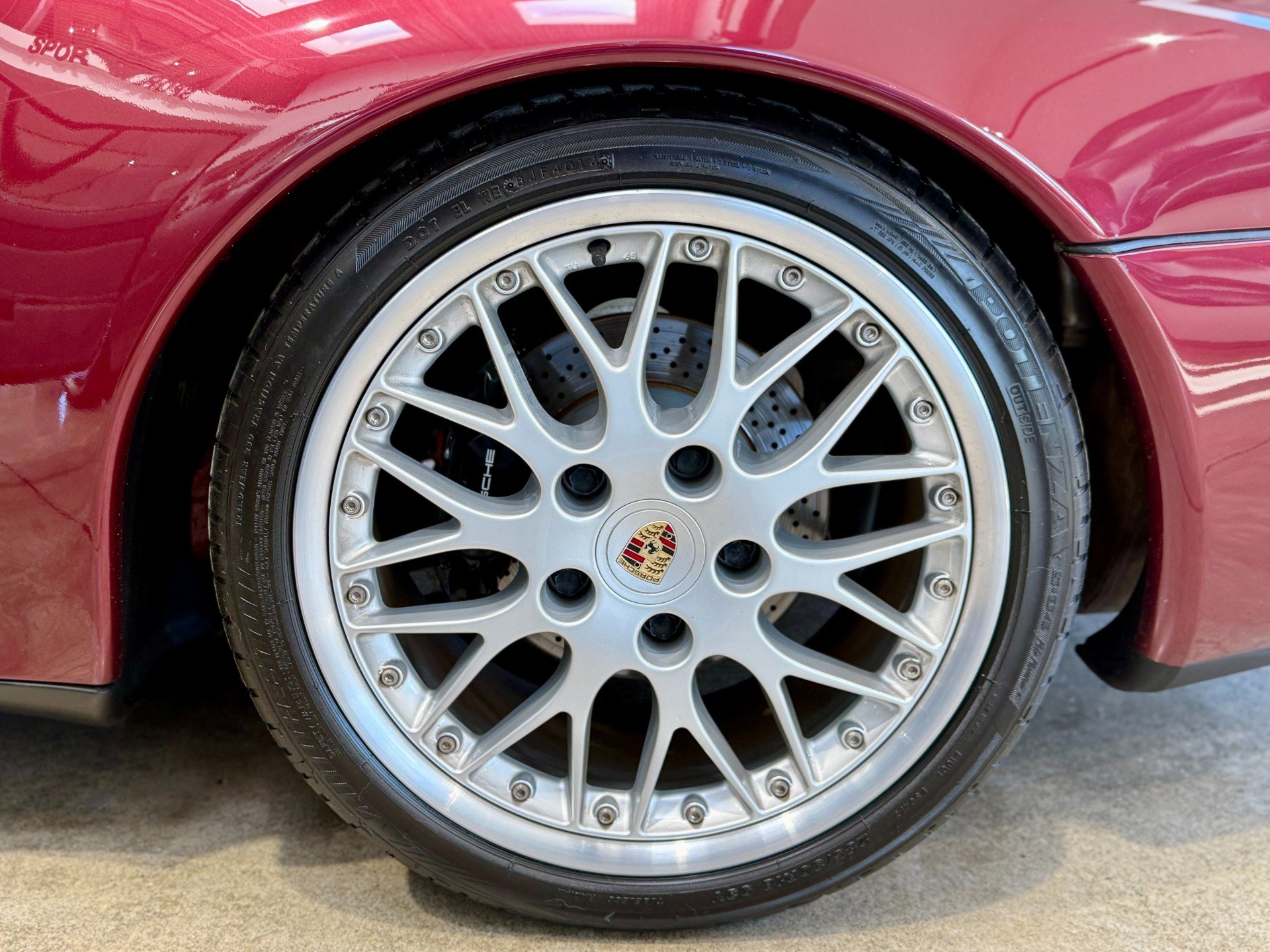 Used 1998 Porsche 911 Carrera S image 17