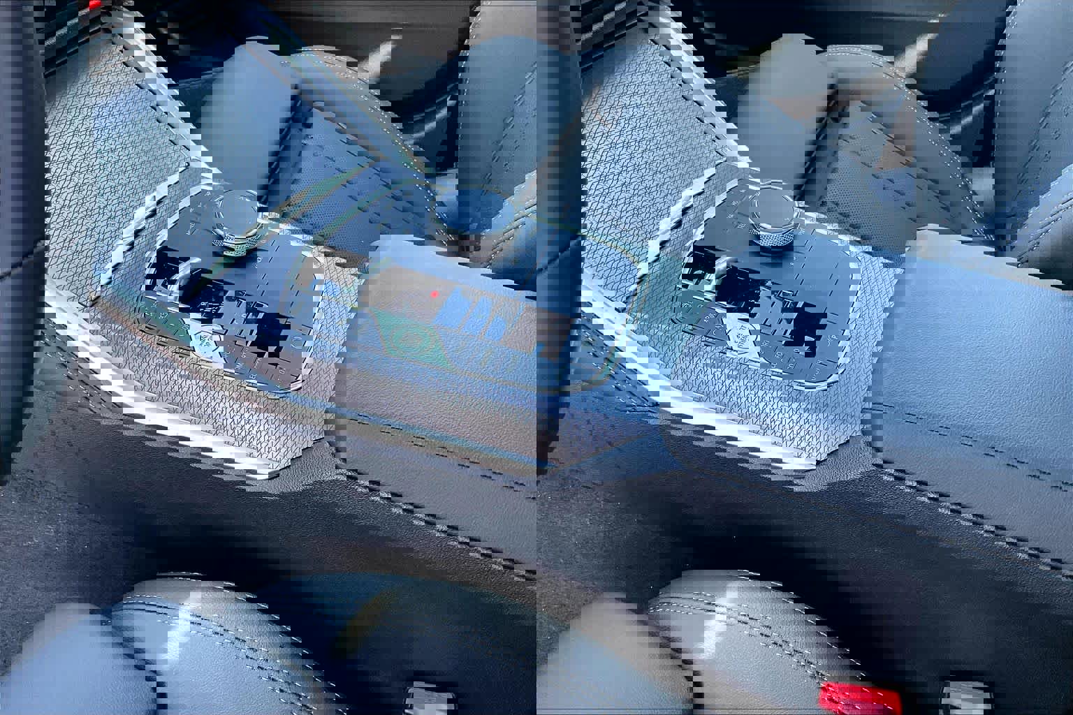 Certified 2025 BMW M440i image 18