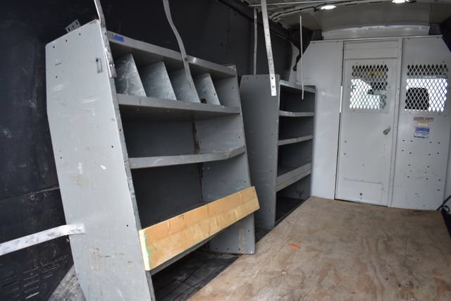 Used 2019 Ford Transit 250 148 Medium Roof RWD image 22