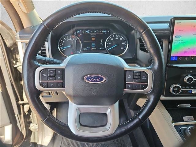 Used 2022 Ford Expedition XLT AWD/4WD image 14