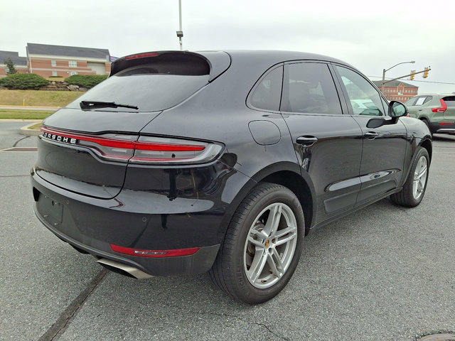 Used 2021 Porsche Macan image 7