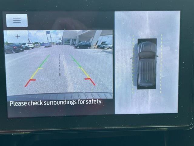 Used 2023 Ford Explorer ST-Line w/ Class IV Trailer Tow Package image 25