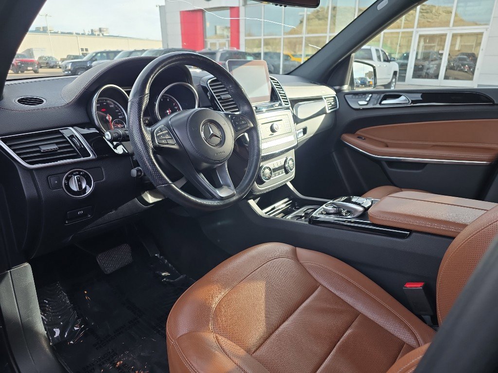 Used 2017 Mercedes-Benz GLS 550 4MATIC image 11