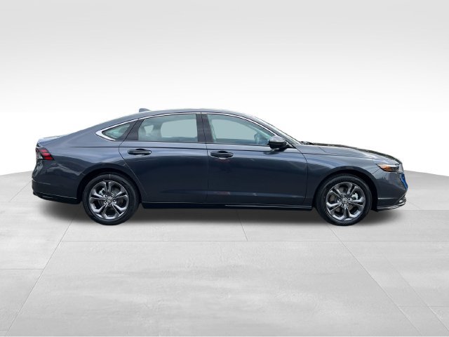 New 2026 Honda Accord EX-L image 9