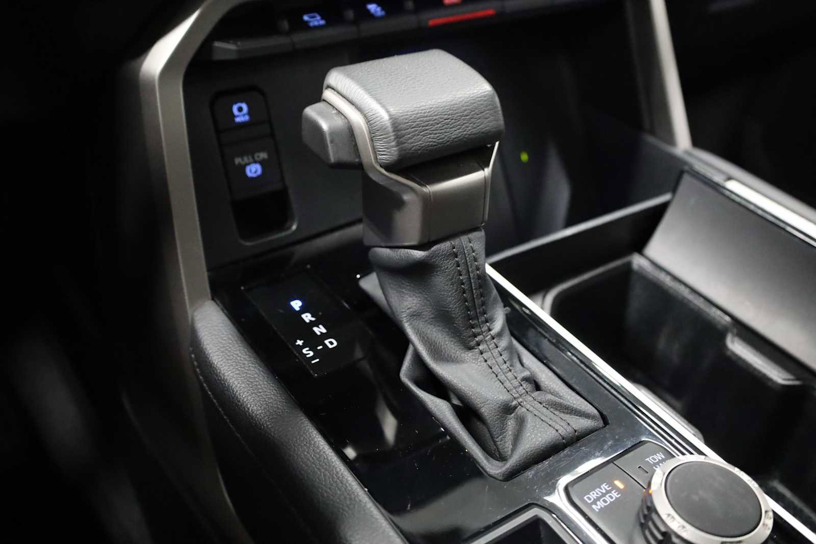 Used 2024 Toyota Sequoia Platinum image 26