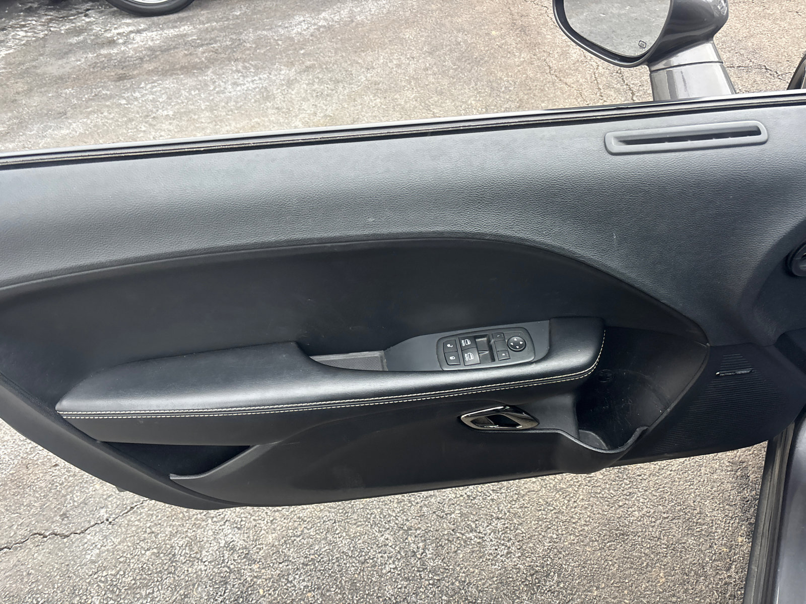 Used 2019 Dodge Challenger SRT Hellcat Redeye image 12