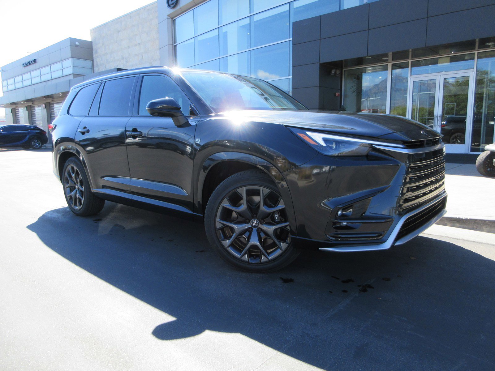 New 2026 Lexus TX 500h AWD image 14