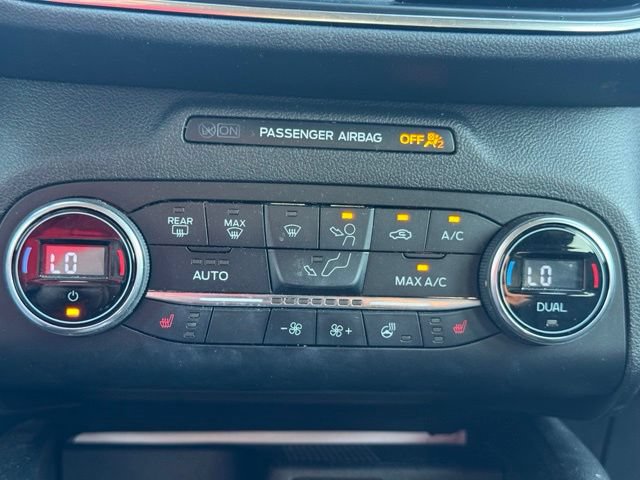 Used 2020 Ford Escape Titanium AWD/4WD image 23
