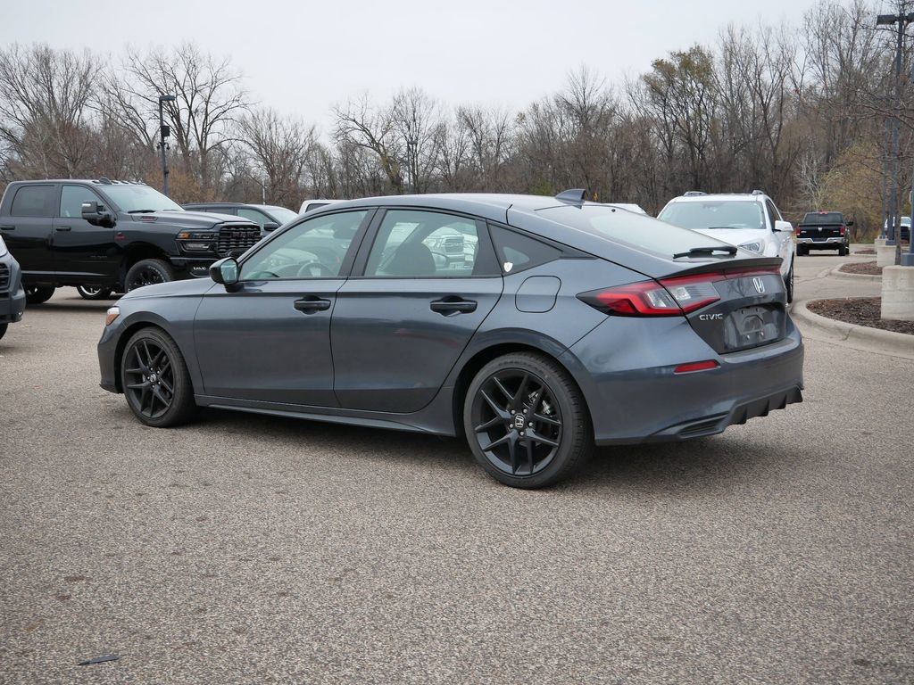 Used 2025 Honda Civic Sport image 3