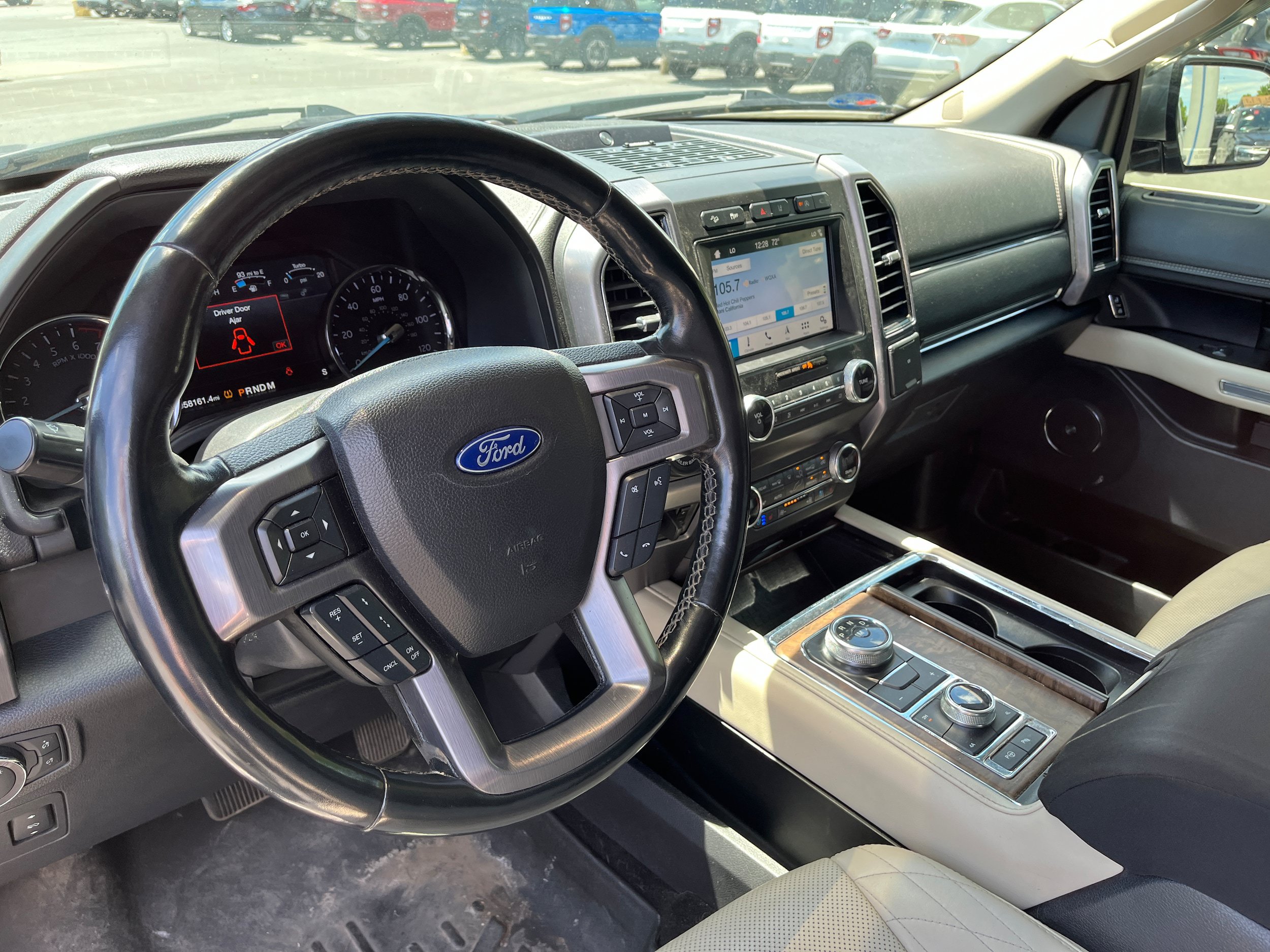 Used 2019 Ford Expedition Platinum AWD/4WD image 9