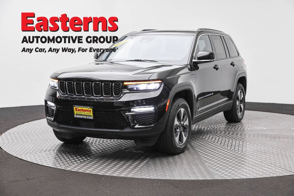 Used 2024 Jeep Grand Cherokee Limited 4xe AWD/4WD image 1