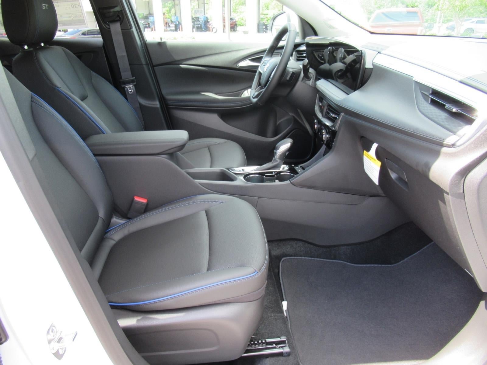 New 2026 Buick Encore GX Sport Touring w/ Advanced Technology Package FWD image 10