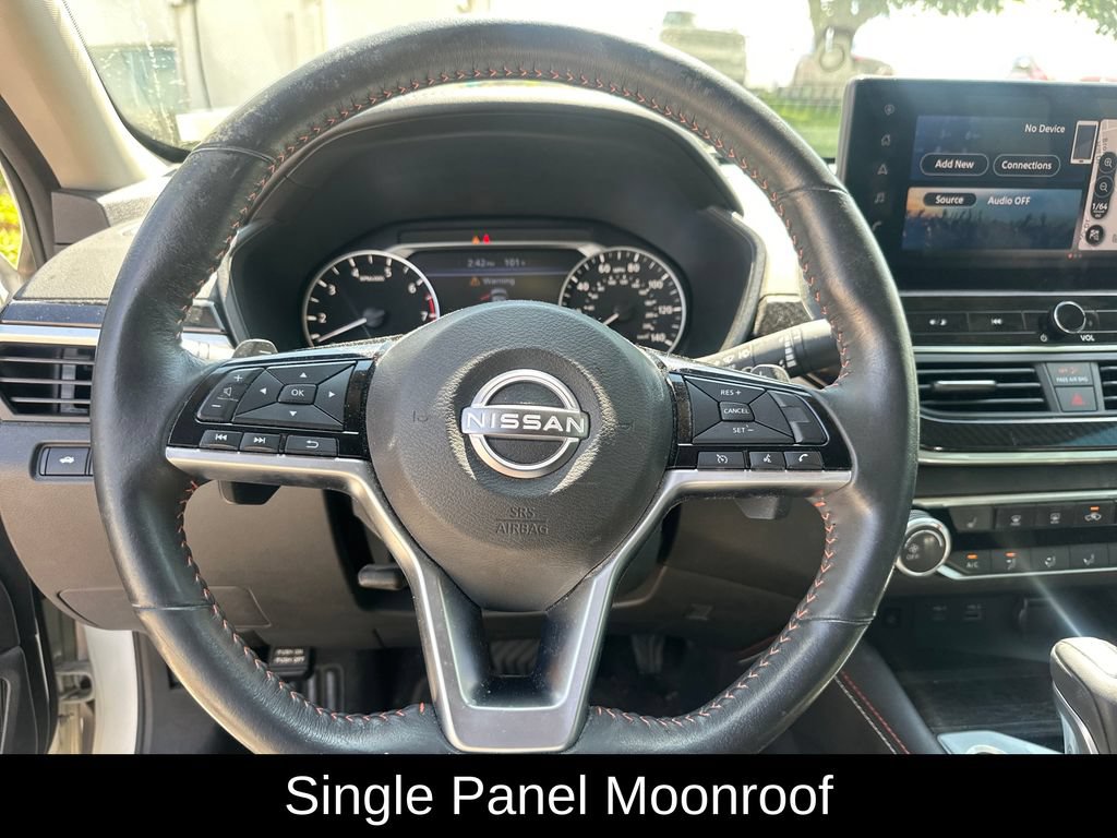 Used 2023 Nissan Altima 2.5 SR w/ SR Premium Package FWD image 15