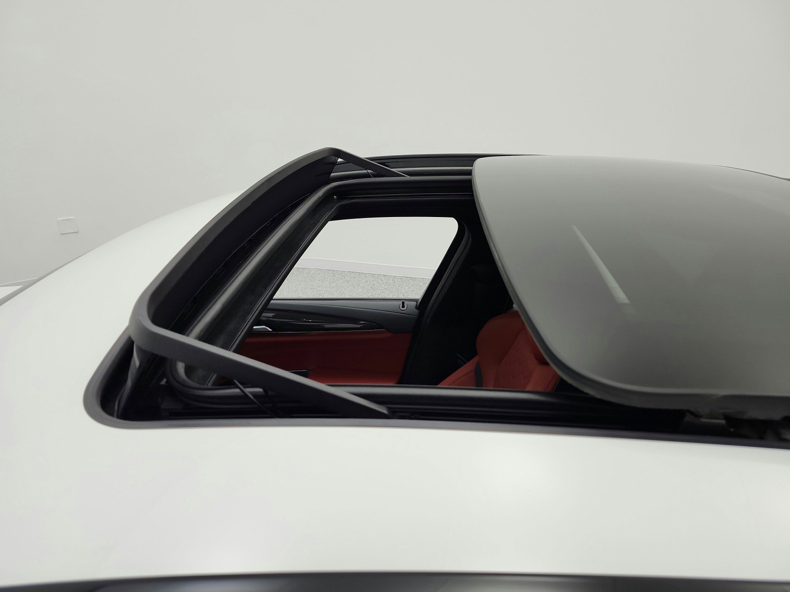 Used 2021 BMW X4 M image 11