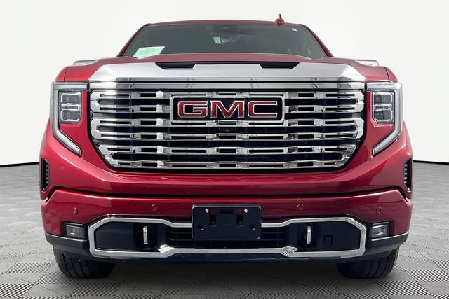 Used 2023 GMC Sierra 1500 Denali w/ Denali Reserve Package AWD/4WD image 2