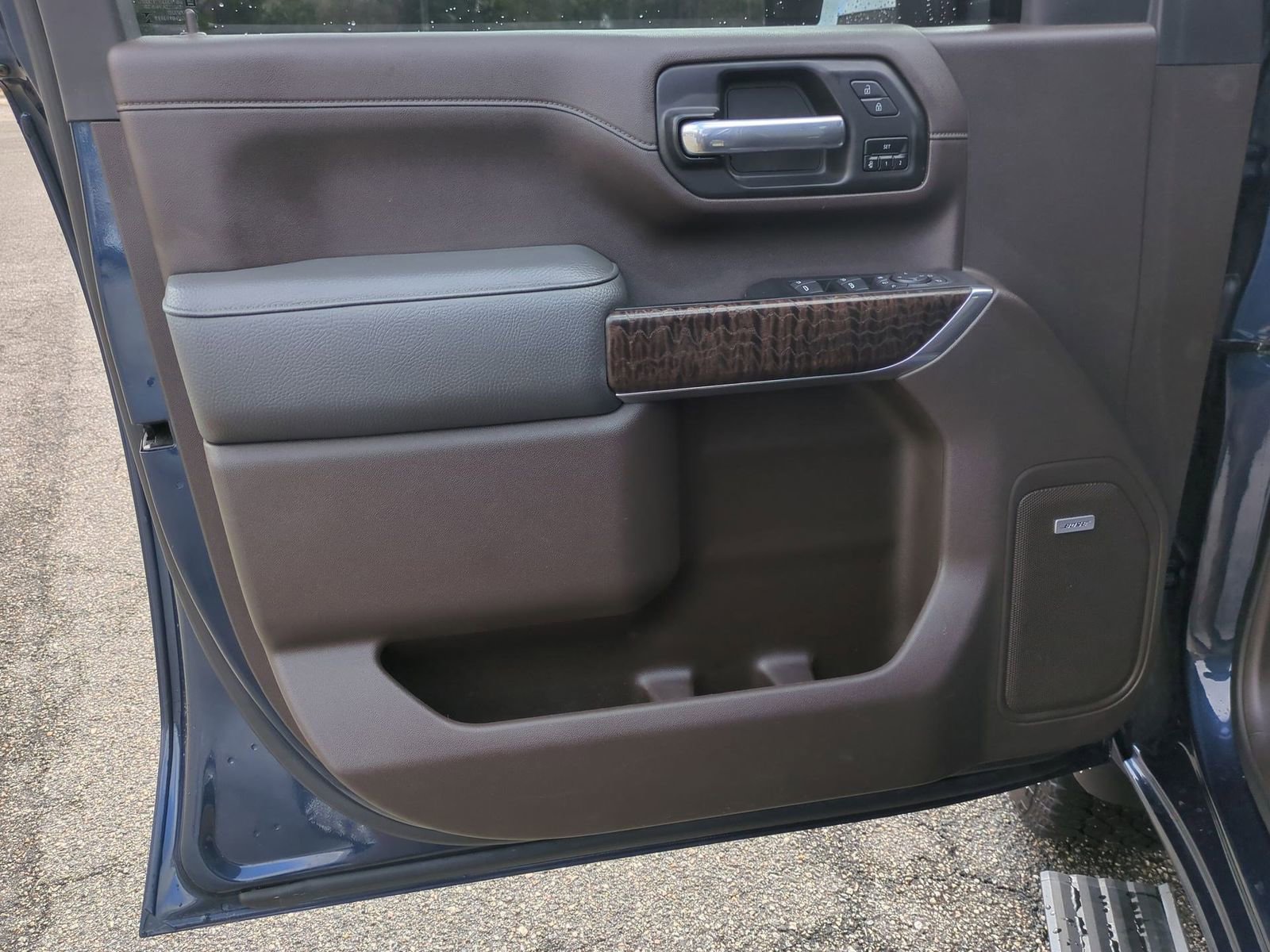 Certified 2023 GMC Sierra 2500 Denali image 23