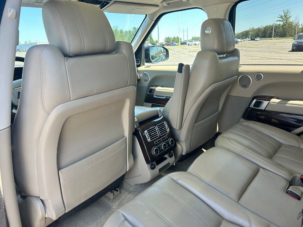 Used 2014 Land Rover Range Rover HSE AWD/4WD image 18