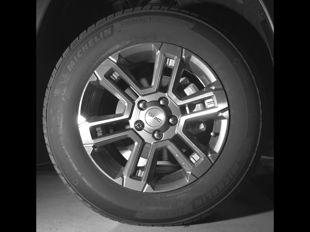 New 2027 GMC Terrain Elevation AWD/4WD image 13