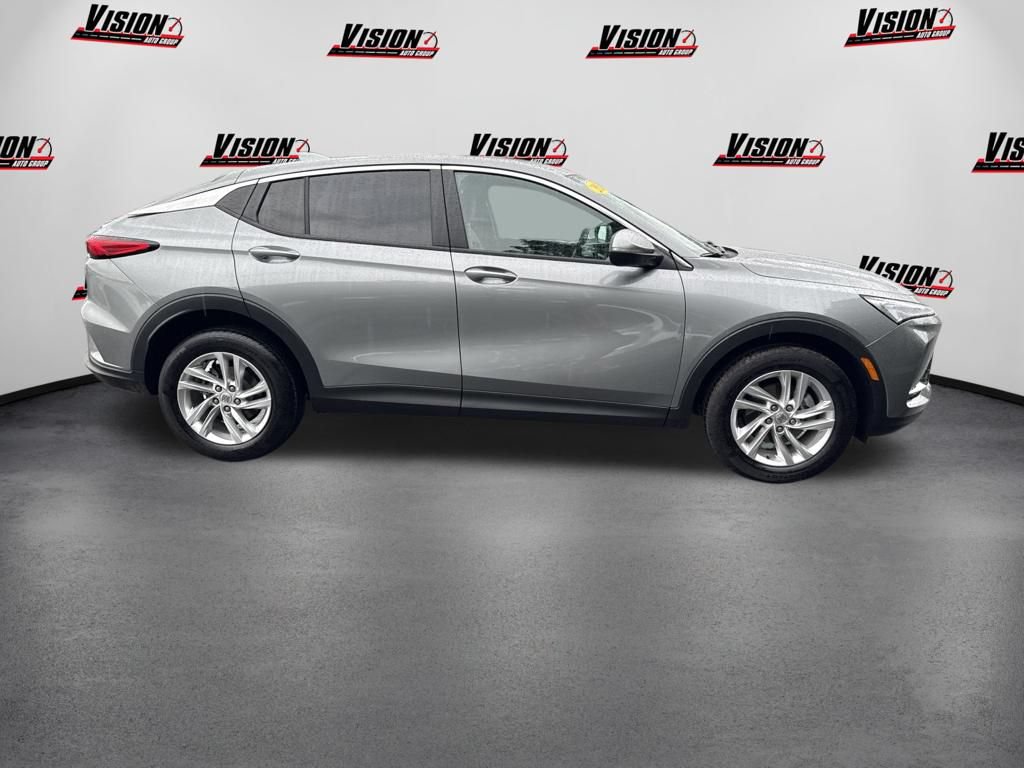 Used 2024 Buick Envista Preferred FWD image 4