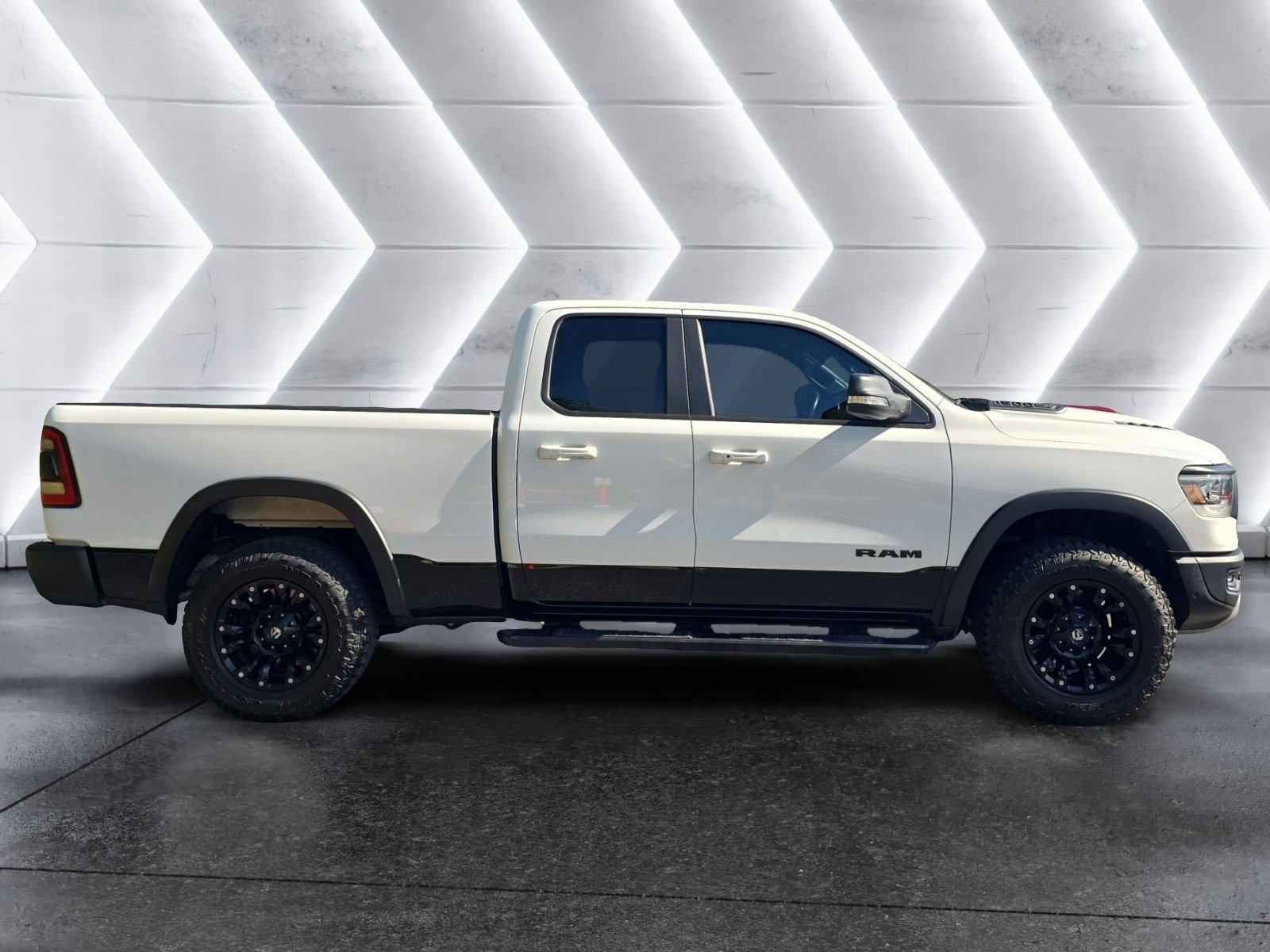 Used 2019 RAM 1500 Rebel w/ Rebel Level 2 Equipment Group AWD/4WD image 6