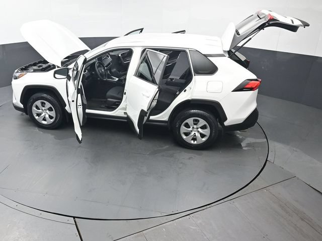 Used 2023 Toyota RAV4 LE AWD/4WD image 46