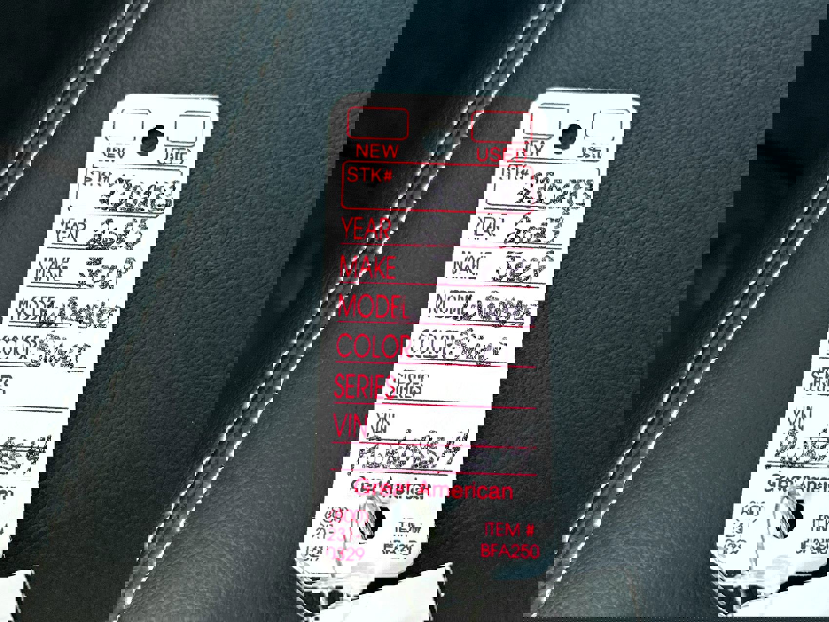 New 2023 Jeep Wrangler Sahara w/ Cold Weather Group image 26