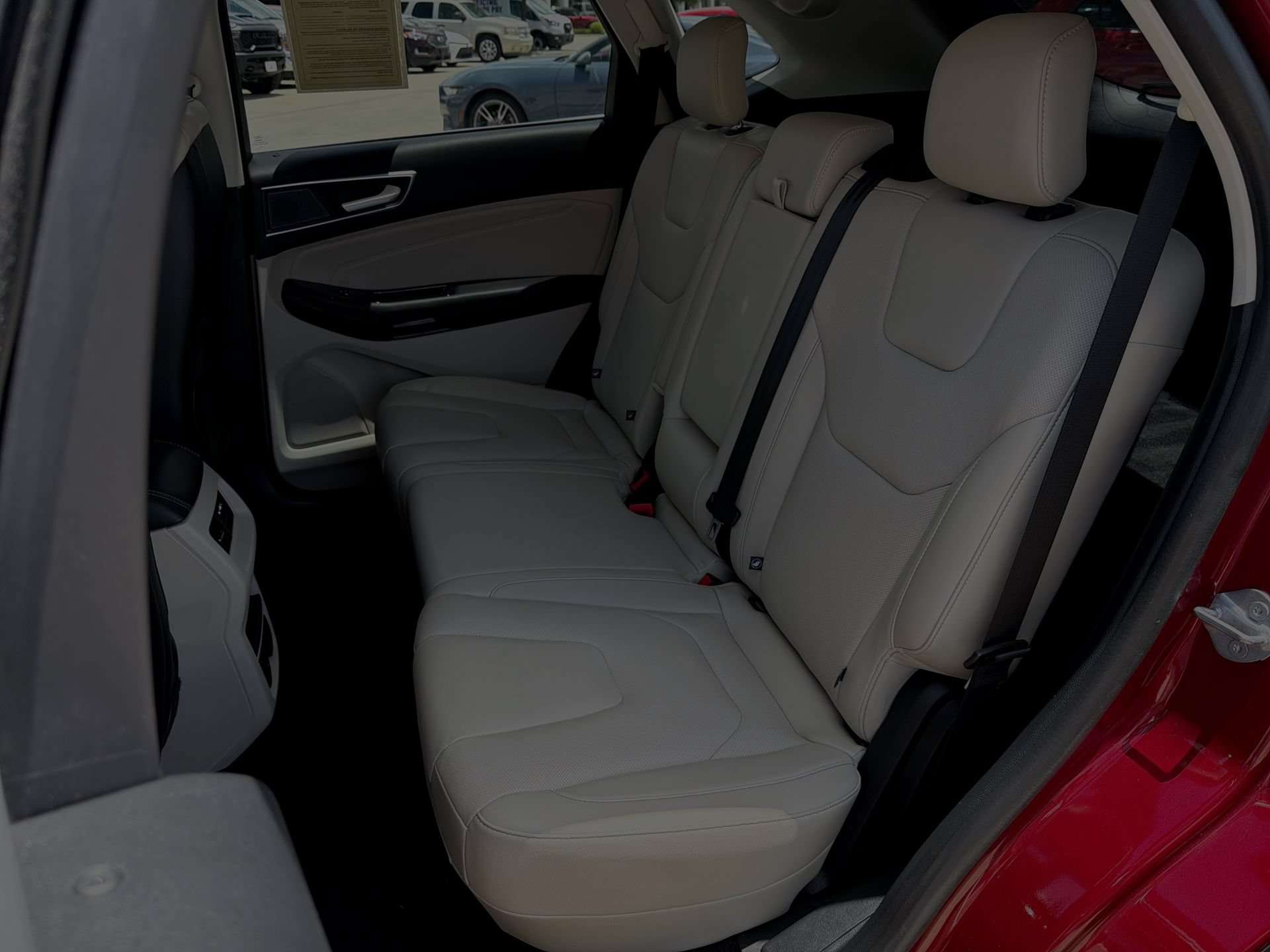 Certified 2019 Ford Edge Titanium w/ Equipment Group 301A FWD image 23
