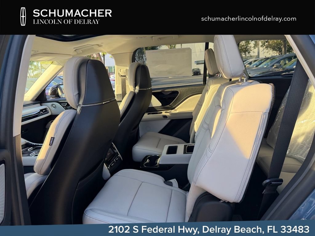 New 2026 Lincoln Aviator Reserve AWD/4WD image 13