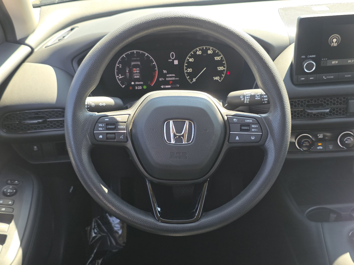Certified 2024 Honda HR-V LX image 28