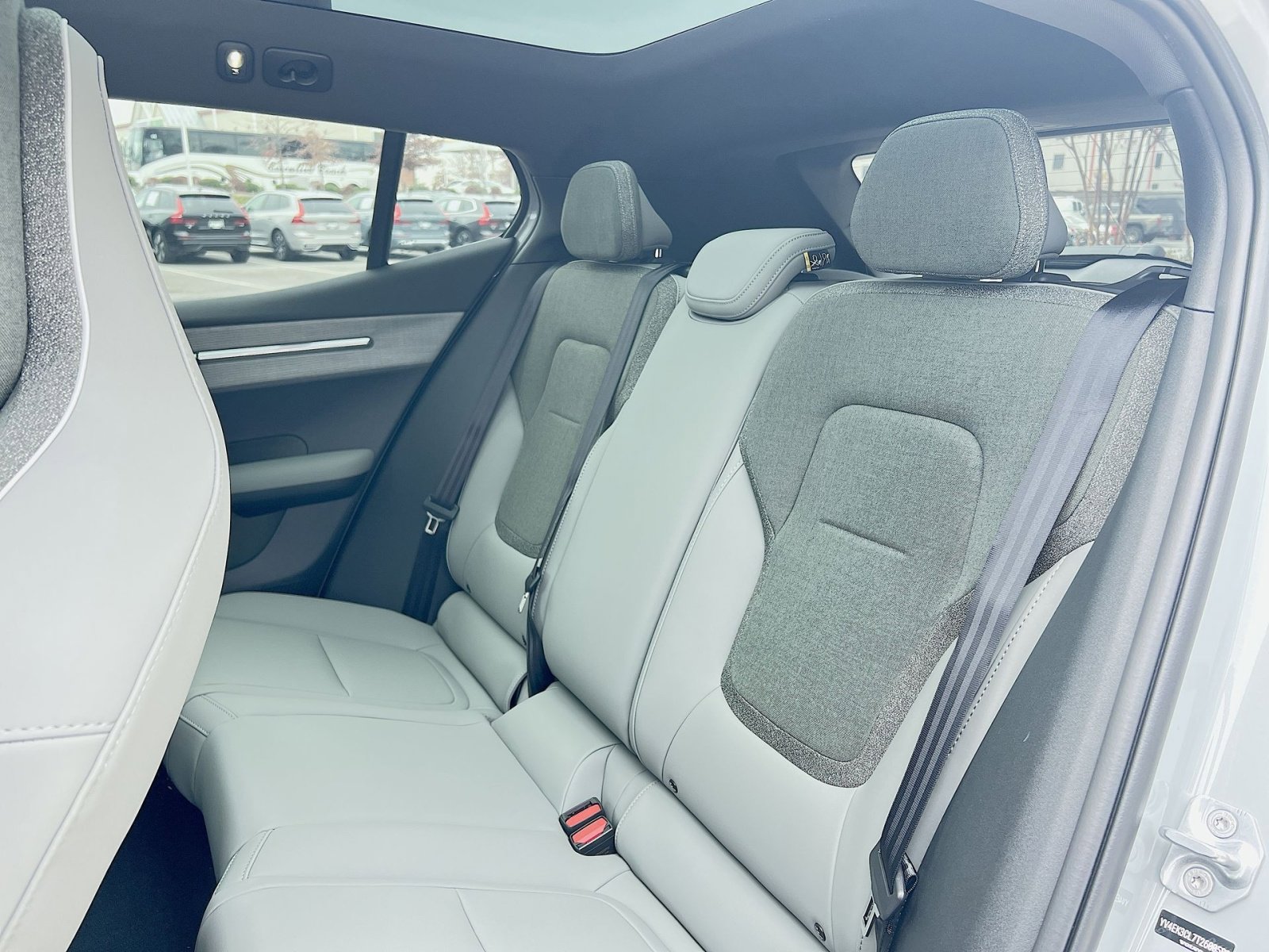 New 2026 Volvo EX30 Cross Country Ultra image 24