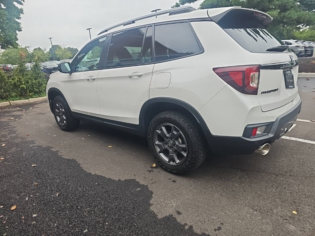 Certified 2024 Honda Passport TrailSport image 8