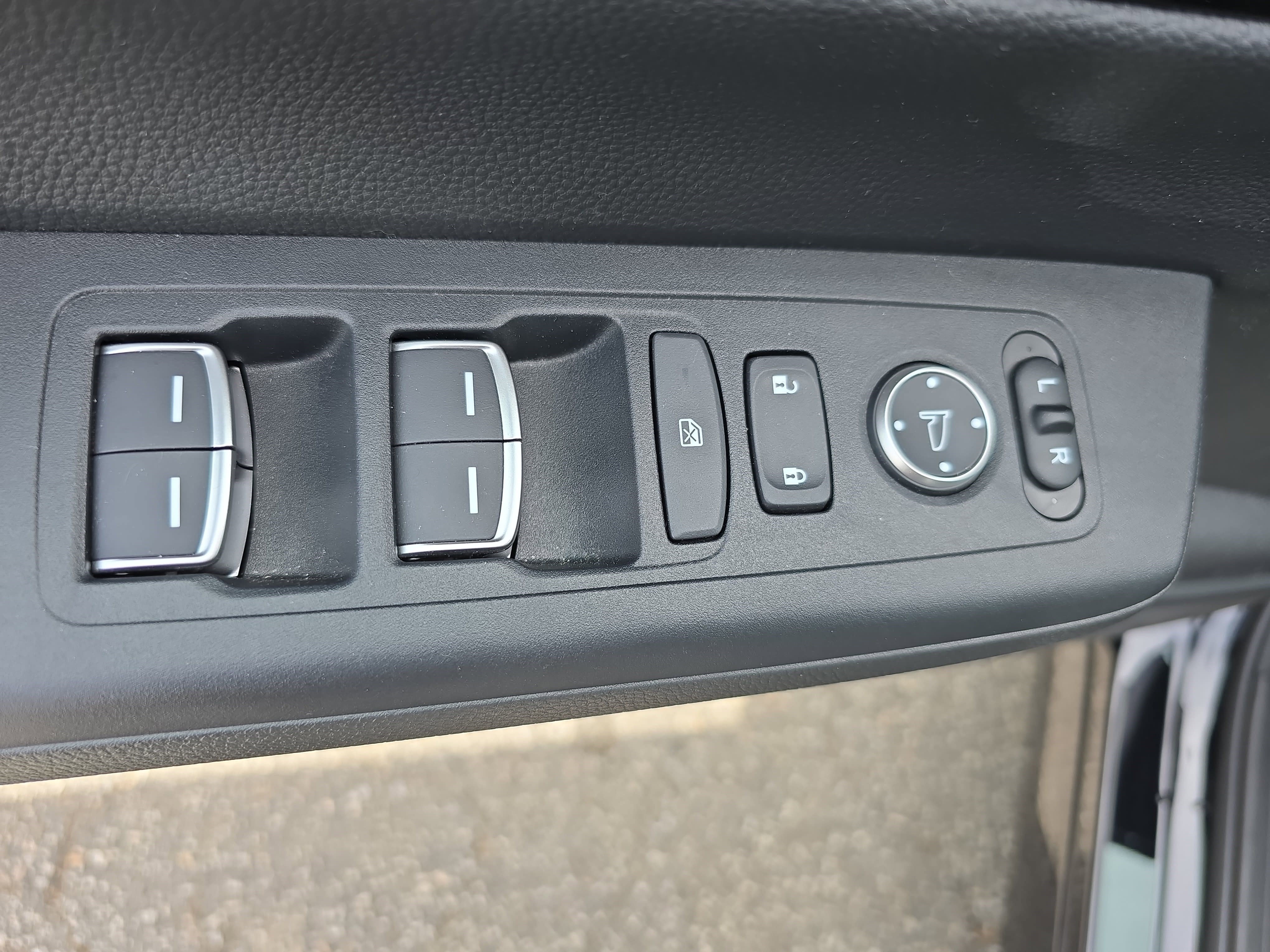 Used 2024 Honda CR-V EX-L image 29