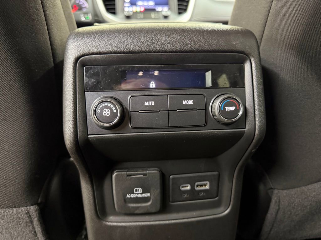 Used 2023 GMC Acadia SLE w/ Driver Convenience Package image 18