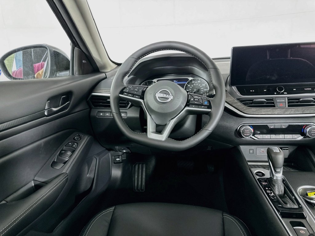 New 2026 Nissan Altima 2.5 SV w/ SV Premium Package FWD image 30