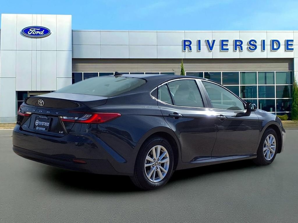 Used 2025 Toyota Camry LE FWD image 6