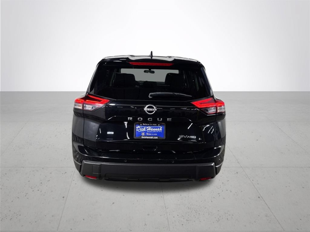 Used 2024 Nissan Rogue SV AWD/4WD image 7