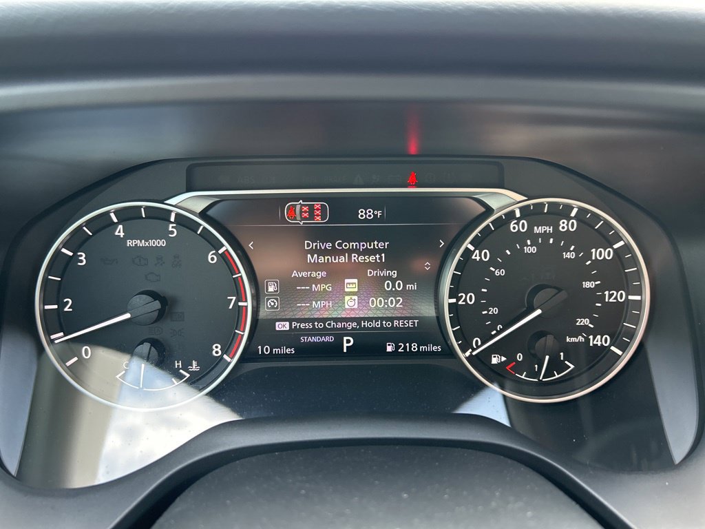 Used 2026 Nissan Rogue Dark Armor FWD image 25