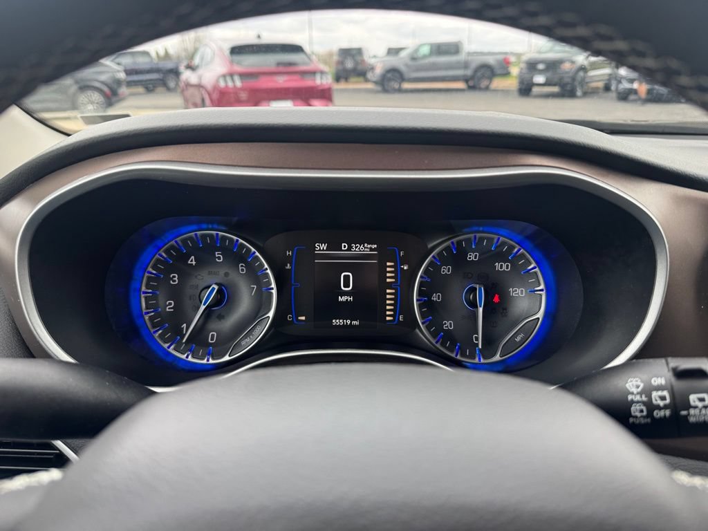 Used 2023 Chrysler Voyager LX FWD image 26
