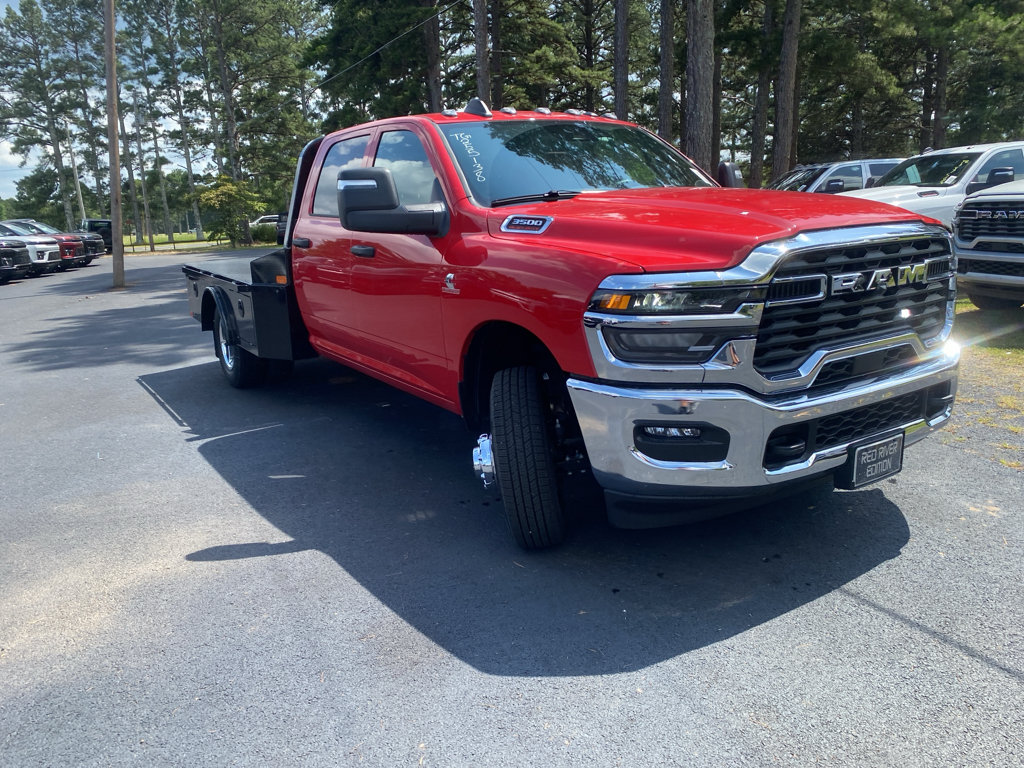 New 2026 RAM 3500 Tradesman w/ Chrome Appearance Group A AWD/4WD image 5